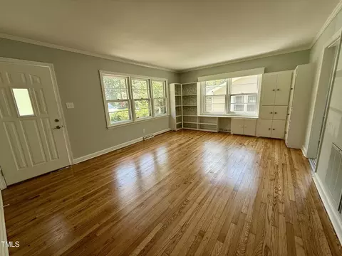 Living - 2813 State St, Durham, NC 27704 photo 2 of 3