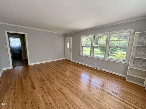 Living - 2813 State St, Durham, NC 27704 photo 1 of 3