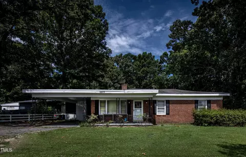 2429 Morphus Bridge Rd, Zebulon, NC 27597