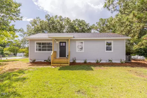 315 Champion St, Clayton, NC 27520