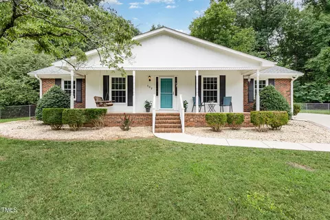 107 S Shetland Ct, Garner, NC 27529