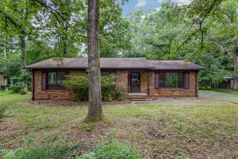 107 Pine Hill Dr, Carrboro, NC 27510