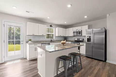 218 Hunting Wood Dr, Angier, NC 27501