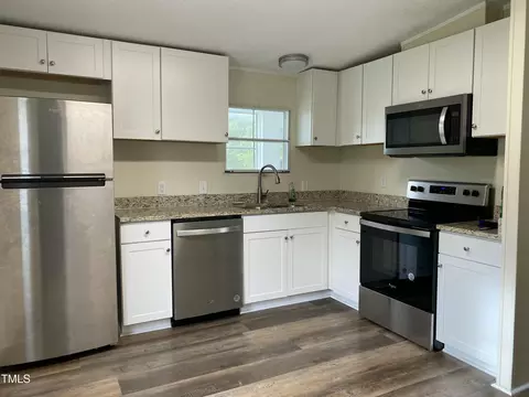 51 Cinnamon Ln, Erwin, NC 28339 photo 6