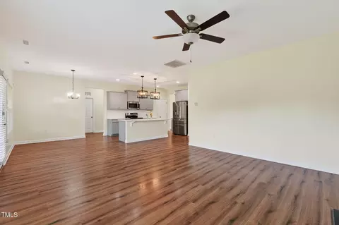 37 Berg St, Smithfield, NC 27577 photo 17