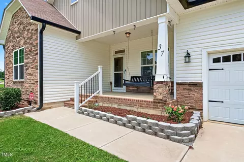 37 Berg St, Smithfield, NC 27577 photo 4