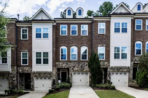 221 Penley Cir, Raleigh, NC 27609