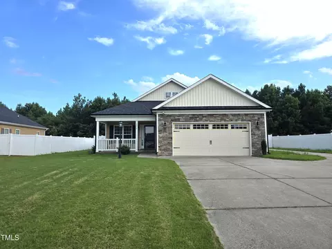 2215 Crescent Dr W, Wilson, NC 27893