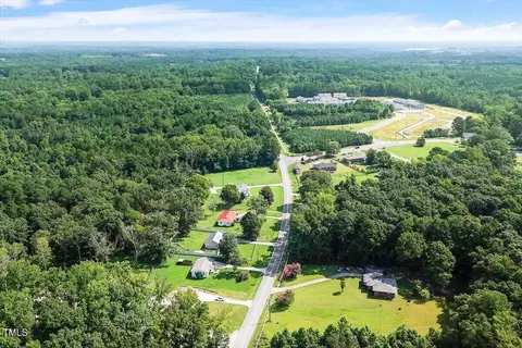 View/Area - 3417 Glenn Rd, Durham, NC 27704 photo 7 of 9