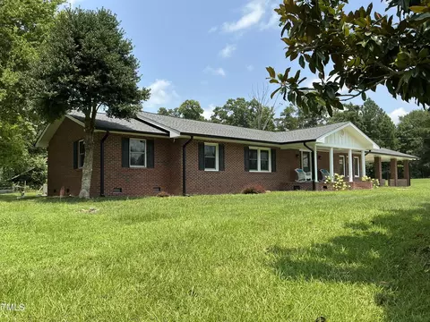 Exterior - 3417 Glenn Rd, Durham, NC 27704 photo 7 of 21