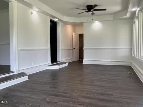 Living - 3417 Glenn Rd, Durham, NC 27704 photo 3 of 4