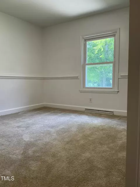 Bedroom - 3417 Glenn Rd, Durham, NC 27704 photo 4 of 6