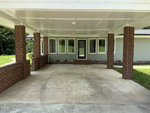Exterior - 3417 Glenn Rd, Durham, NC 27704 photo 20 of 21