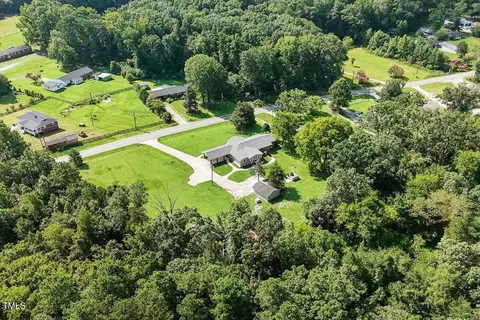 View/Area - 3417 Glenn Rd, Durham, NC 27704 photo 5 of 9