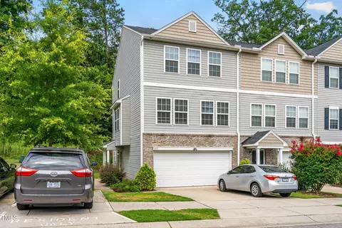 617 Minnestott Way, Durham, NC 27704
