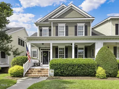 1331 Center St, Apex, NC 27502