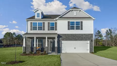 101 Black Creek Dr, Lillington, NC 27546
