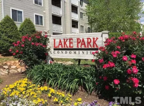 1221 University Ct #203, Raleigh, NC 27606