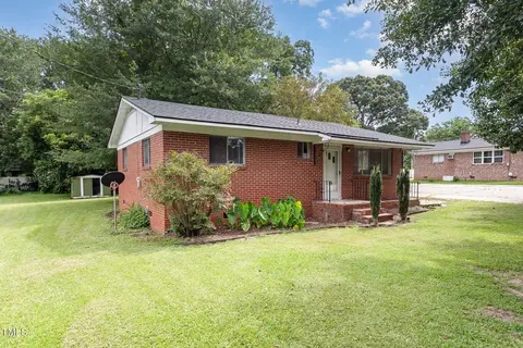 116 E Lillington St, Angier, NC 27501