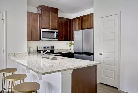 2015 Rabbitbrush St, Durham, NC 27704 photo 2