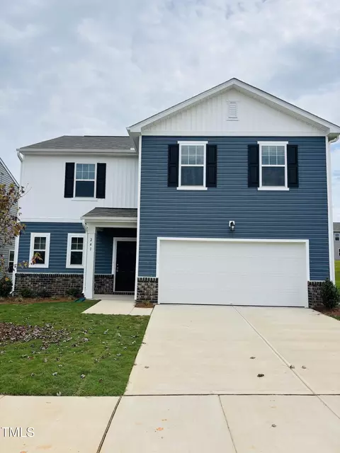 241 Babbling Brook Dr, Clayton, NC 27520