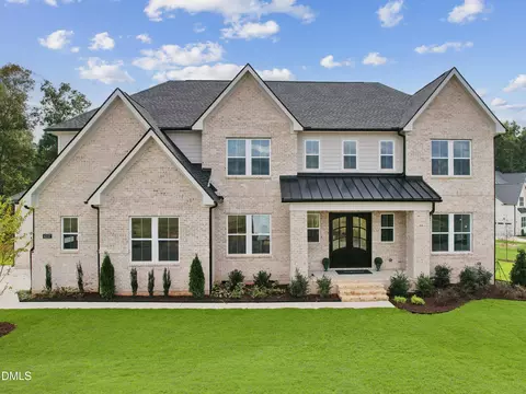 6237 Caprine St, Fuquay Varina, NC 27526