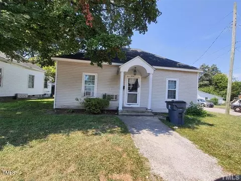 239 Gary St, Henderson, NC 27536