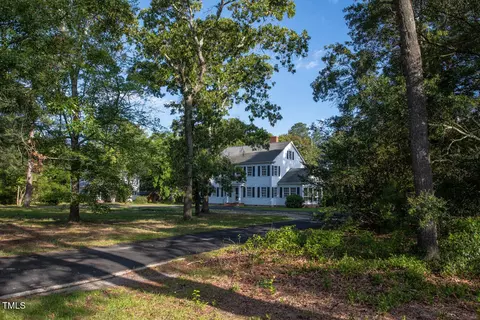 132 W Moore St, Norman, NC 28338