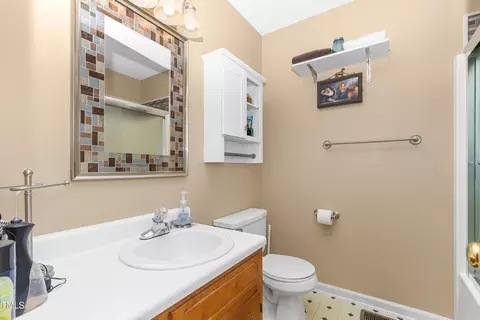 612 Mckay St, Erwin, NC 28339 photo 20