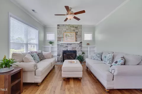 321 Ibis Ln, Durham, NC 27703 photo 5
