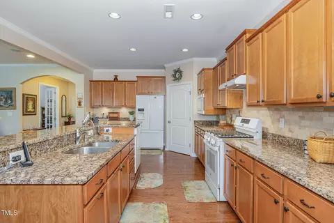 1112 Hooper Pl, Durham, NC 27703 photo 15