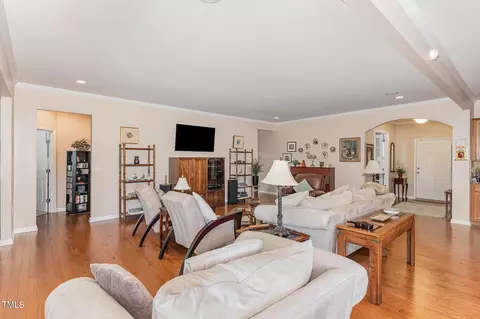 1112 Hooper Pl, Durham, NC 27703 photo 10