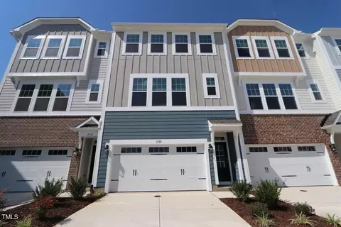 2108 Kettle Falls Sta # 688, Apex, NC 27502