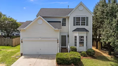 4709 Delta Lake Dr, Raleigh, NC 27612