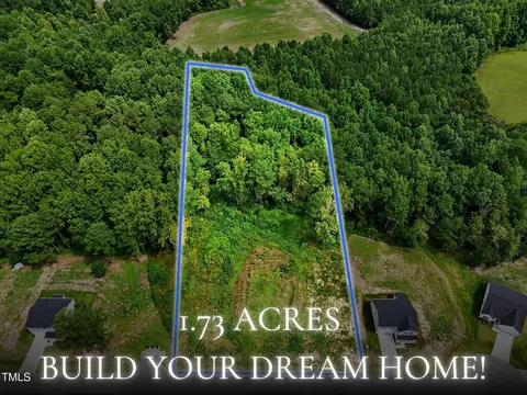 453 Queenstown Dr, Kenly, NC 27542