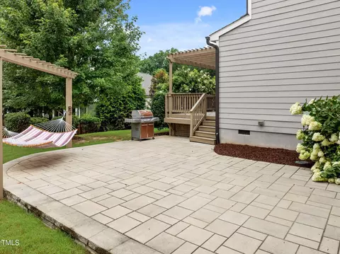 233 Oakmere Dr, Cary, NC 27513 photo 33