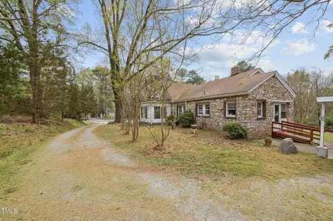 Exterior - 1823 E Geer St, Durham, NC 27704 photo 10 of 14