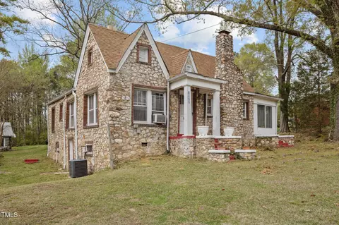 Exterior - 1823 E Geer St, Durham, NC 27704 photo 8 of 14