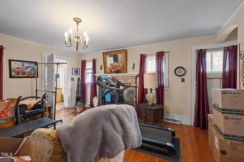 Living - 1823 E Geer St, Durham, NC 27704 photo 2 of 5