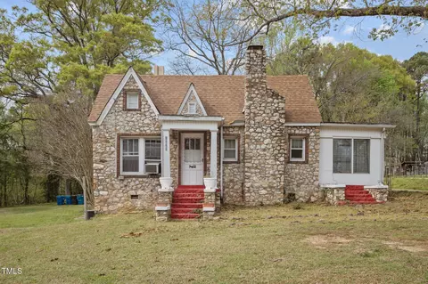 Exterior - 1823 E Geer St, Durham, NC 27704 photo 6 of 14