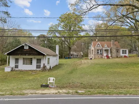 Exterior - 1823 E Geer St, Durham, NC 27704 photo 5 of 14
