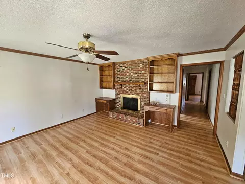 Living - 109 Oak St, Pine Level, NC 27568 photo 1 of 2