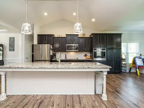 162 Cedarbrook Dr, Benson, NC 27504 photo 10