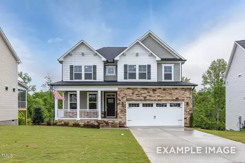 432 Longleaf Glen Ln, Zebulon, NC 27597
