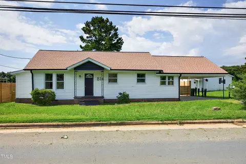 814 Burlington Ave, Gibsonville, NC 27249