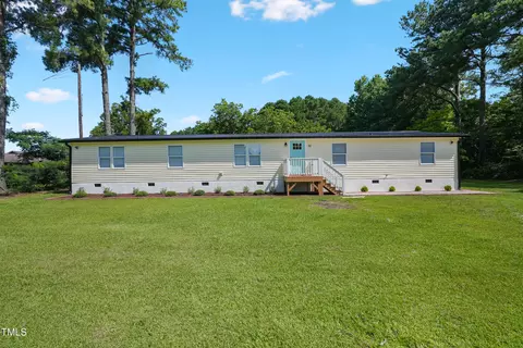 91 Scramble Rd, Erwin, NC 28339 photo 2