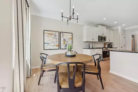 Dining - 81 Cheshire Downs Ct, Smithfield, NC 27577 photo 4 of 4