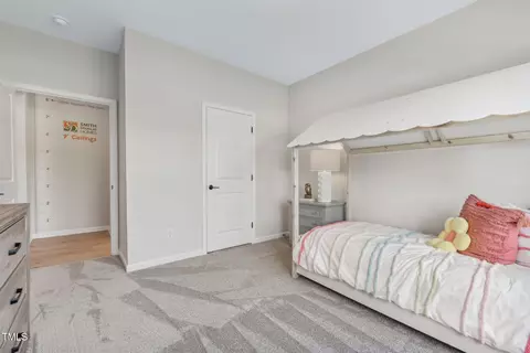 Bedroom - 81 Cheshire Downs Ct, Smithfield, NC 27577 photo 2 of 9