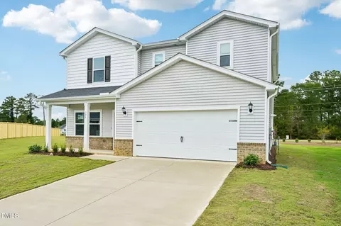 306 Thistle Patch Pl, Angier, NC 27501