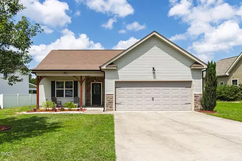 3210 Royal Deeside Ct, Zebulon, NC 27597